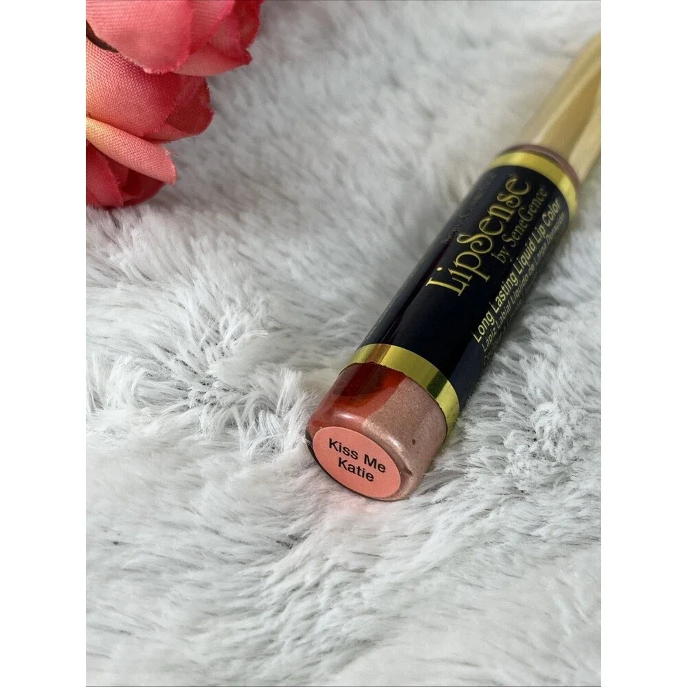 LipSense Kiss Me Katie Long Lasting Liquid Lip‎ Color by SeneGence New Sealed